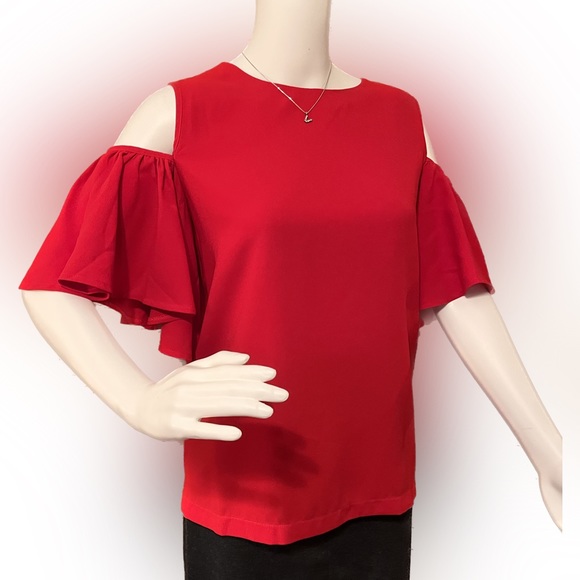 Blaque Label Tops - Bright red cold shoulder top large